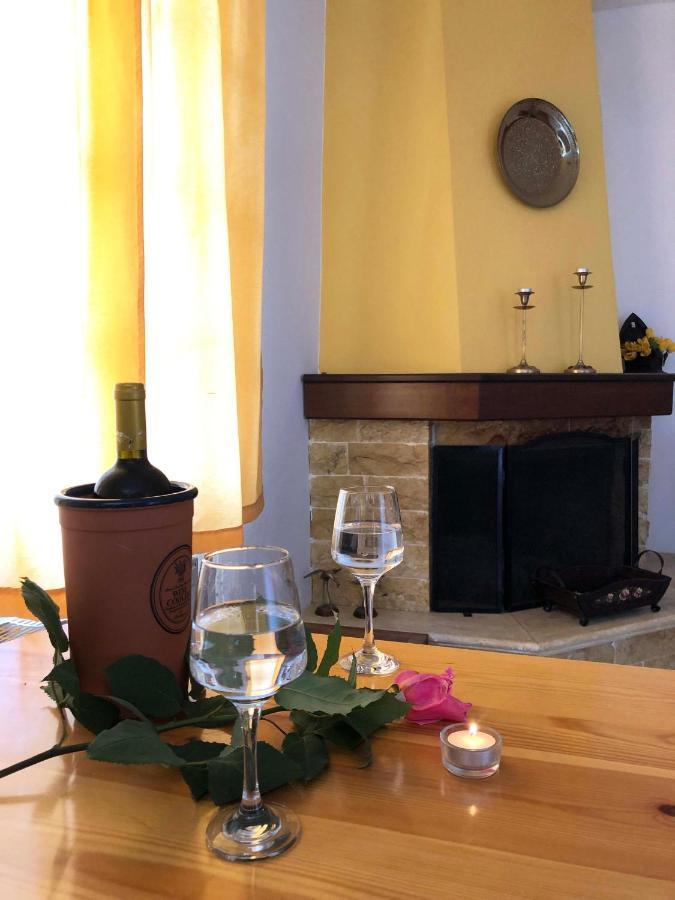 Timeless Apartment Mourésion Екстериор снимка